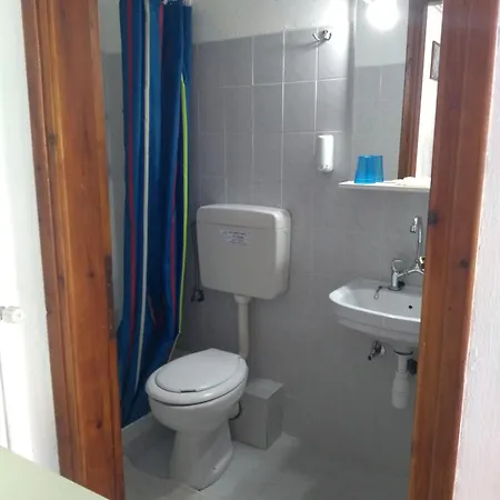 Haus Pigadi *