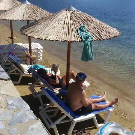 Hotel Haus Pigadi *