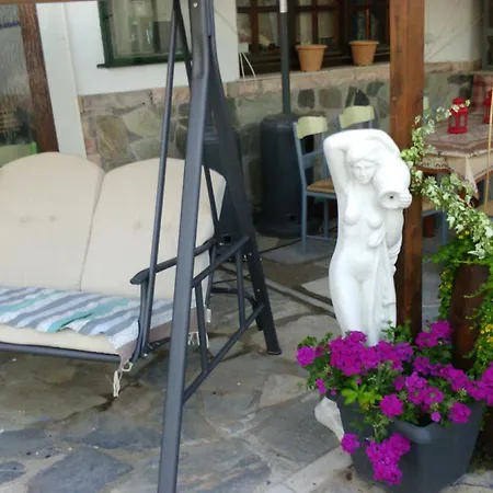 Haus Pigadi