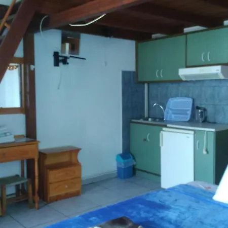 Hotel Haus Pigadi *