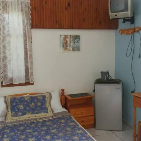 Hotel Haus Pigadi *