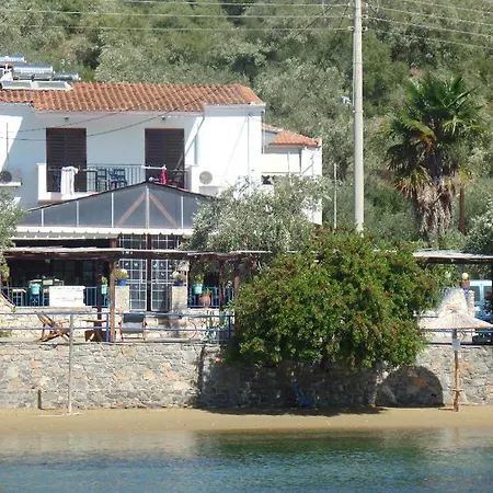 Hotel Haus Pigadi Pteleós